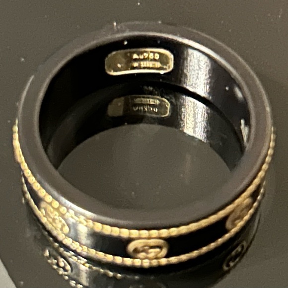 **PRICE REDUCED** *100% AUTHENTIC** GUCCI Icon Ring - Picture 6 of 11